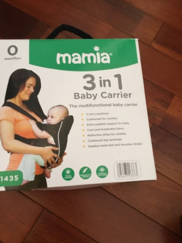 mamia 3 in 1 baby carrier